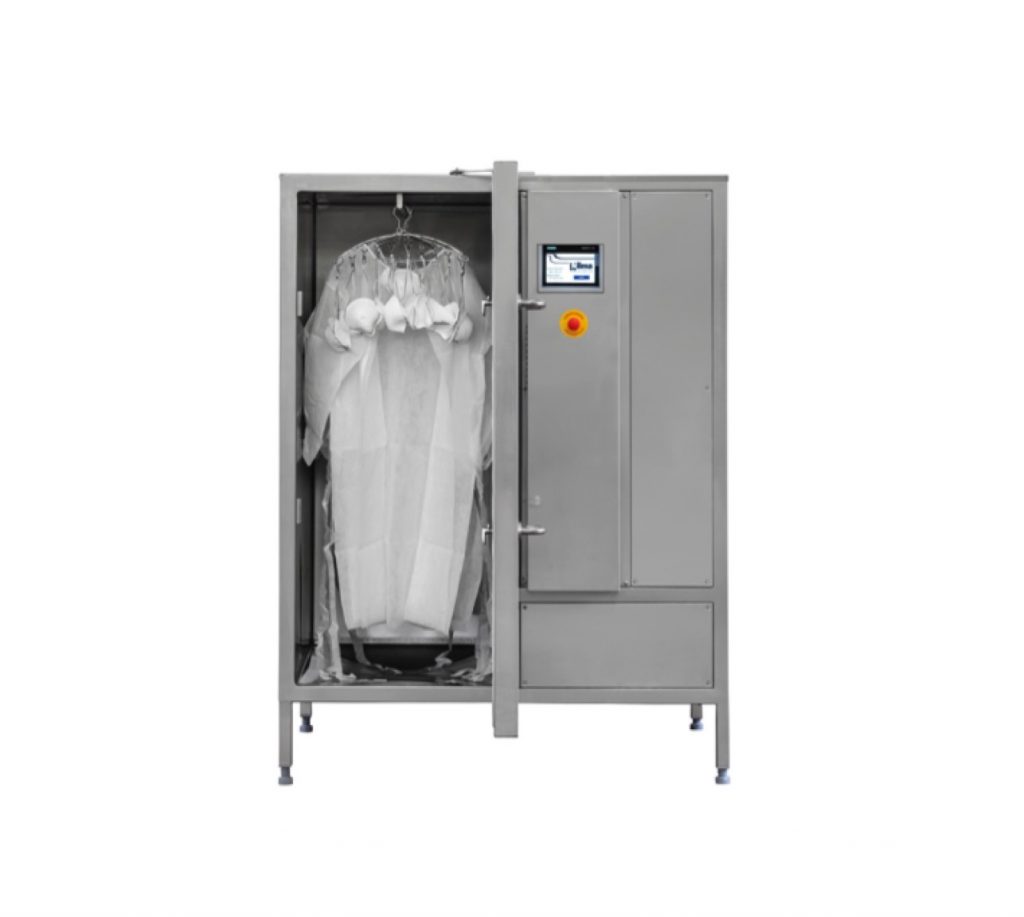 L'armadio termico per decontaminare camici, mascherine e altri dpi
